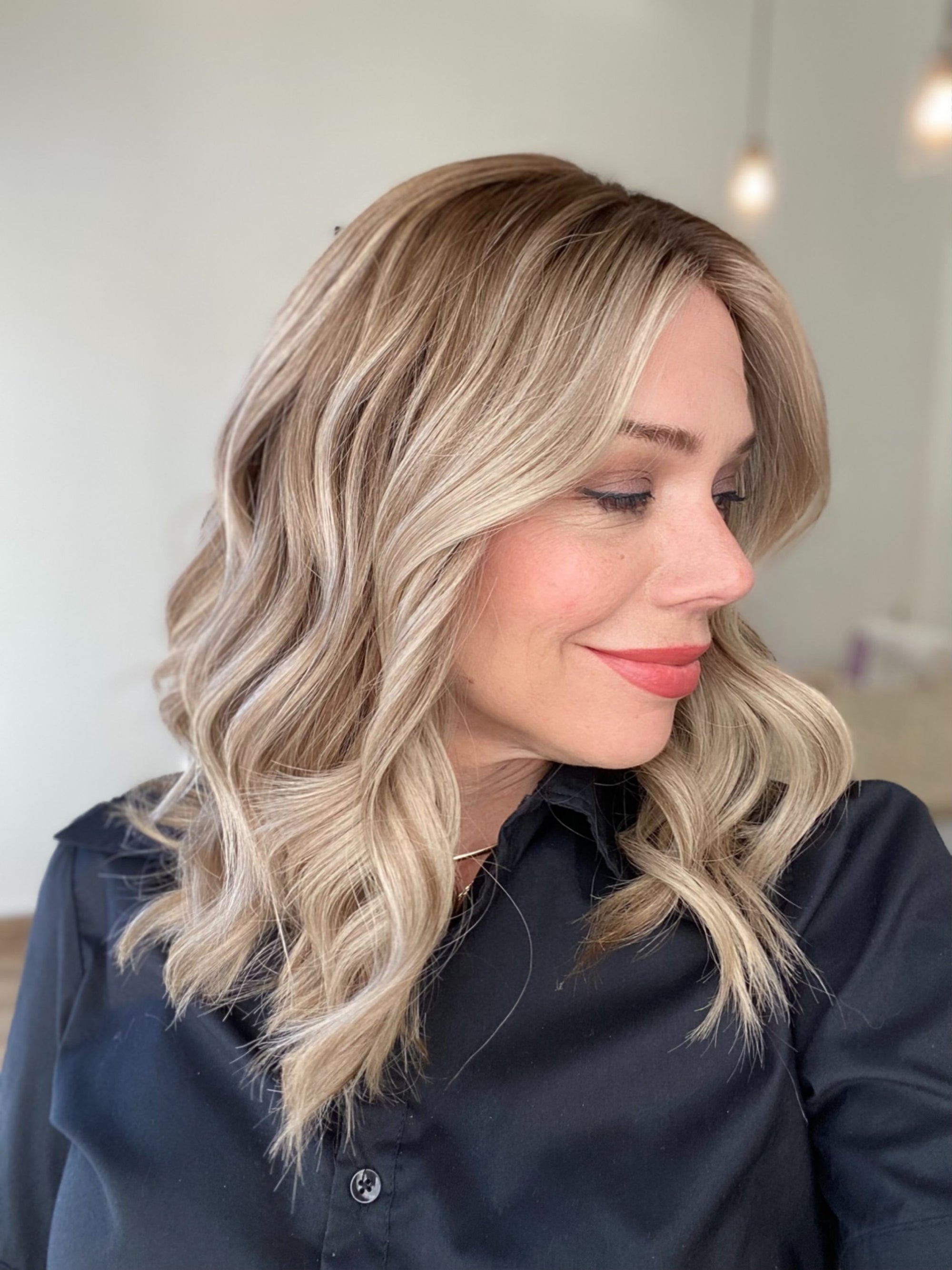 # 8577 GARDEAUX DELUXE LACE TOP WIG (MEDIUM CAP)