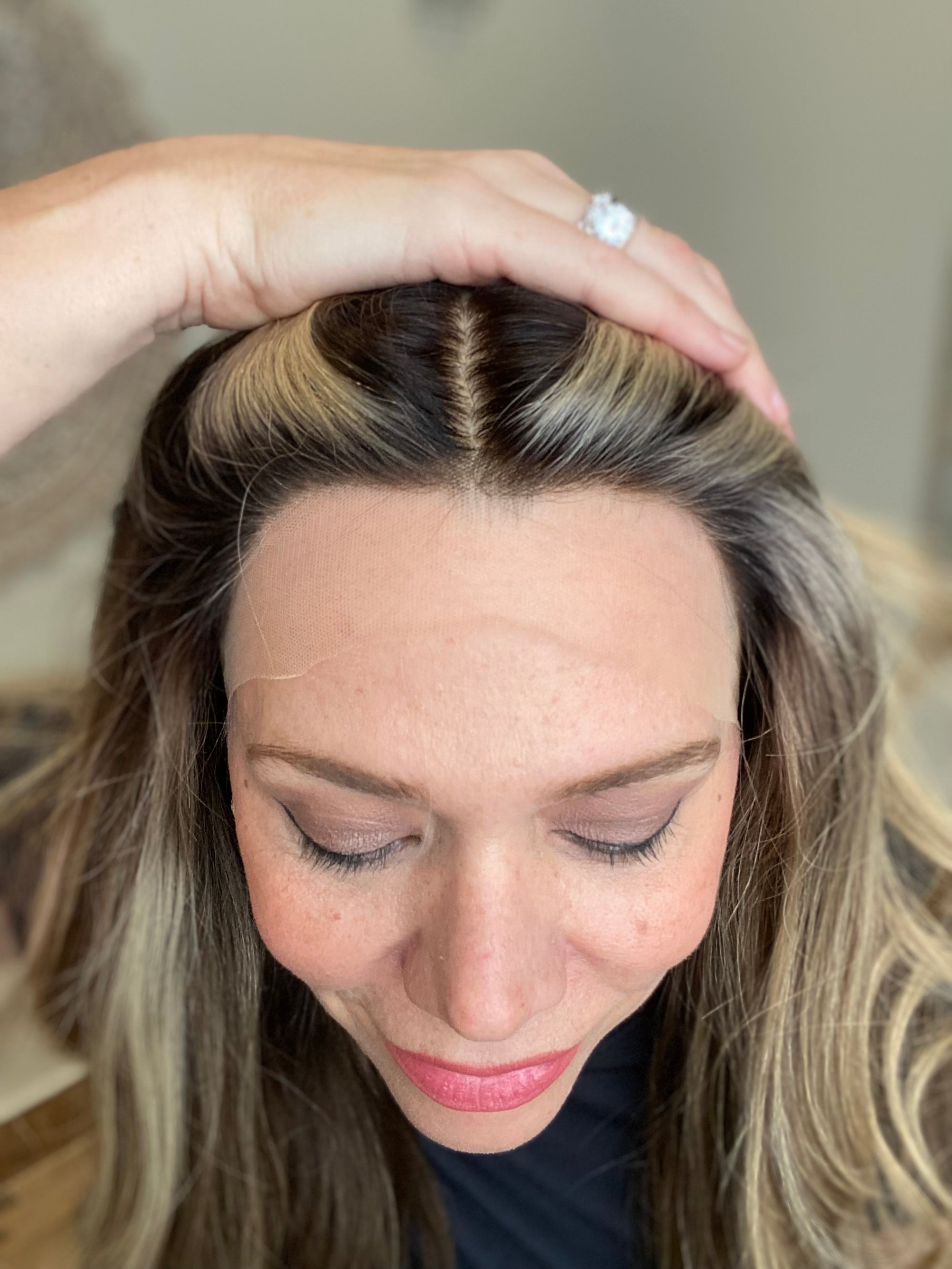 # G-8540 GARDEAUX FULL LACE SILK TOP WIG (MEDIUM CAP)