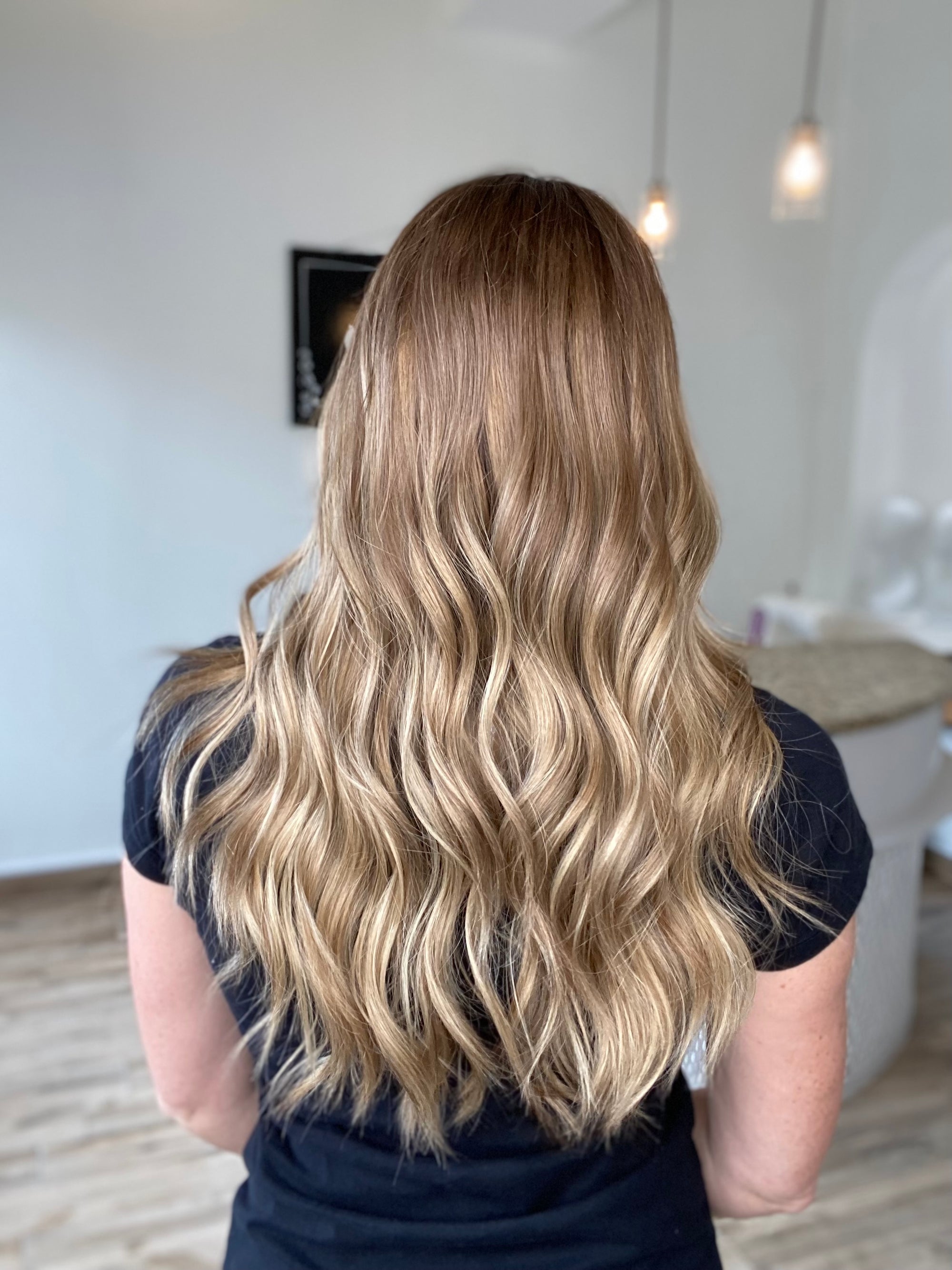 "CARMEN" GARDEAUX DELUXE LACE TOP WHOPPER WIG (MEDIUM CAP)