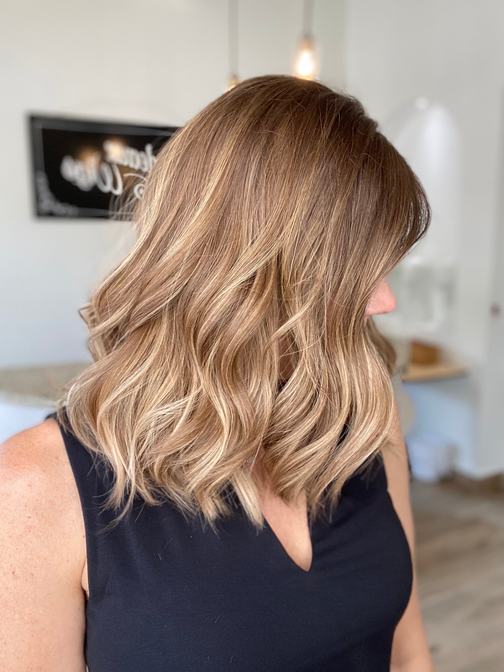 STOCK # BL-633.9 GARDEAUX DELUXE DOUBLE LACE TOP WIG (MEDIUM CAP)