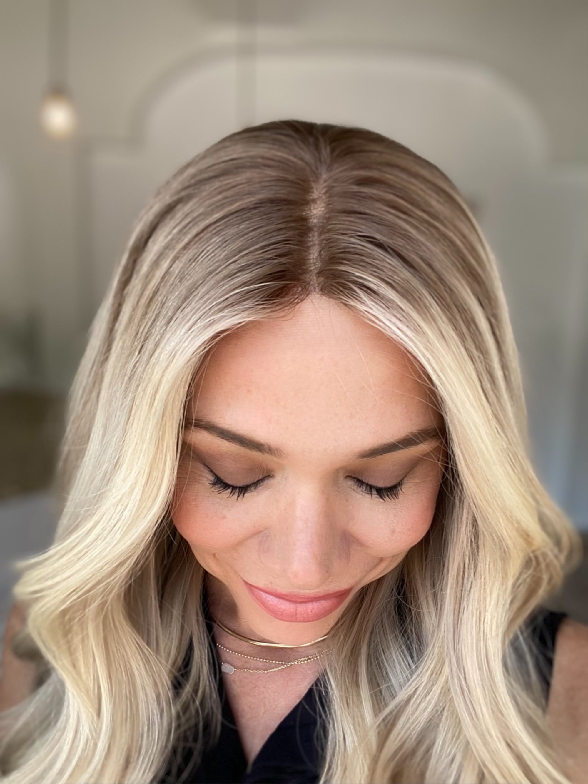 #G-8489 GARDEAUX DELUXE HAND TIED MONO TOP W/ LACE FRONT WIG (MEDIUM CAP)