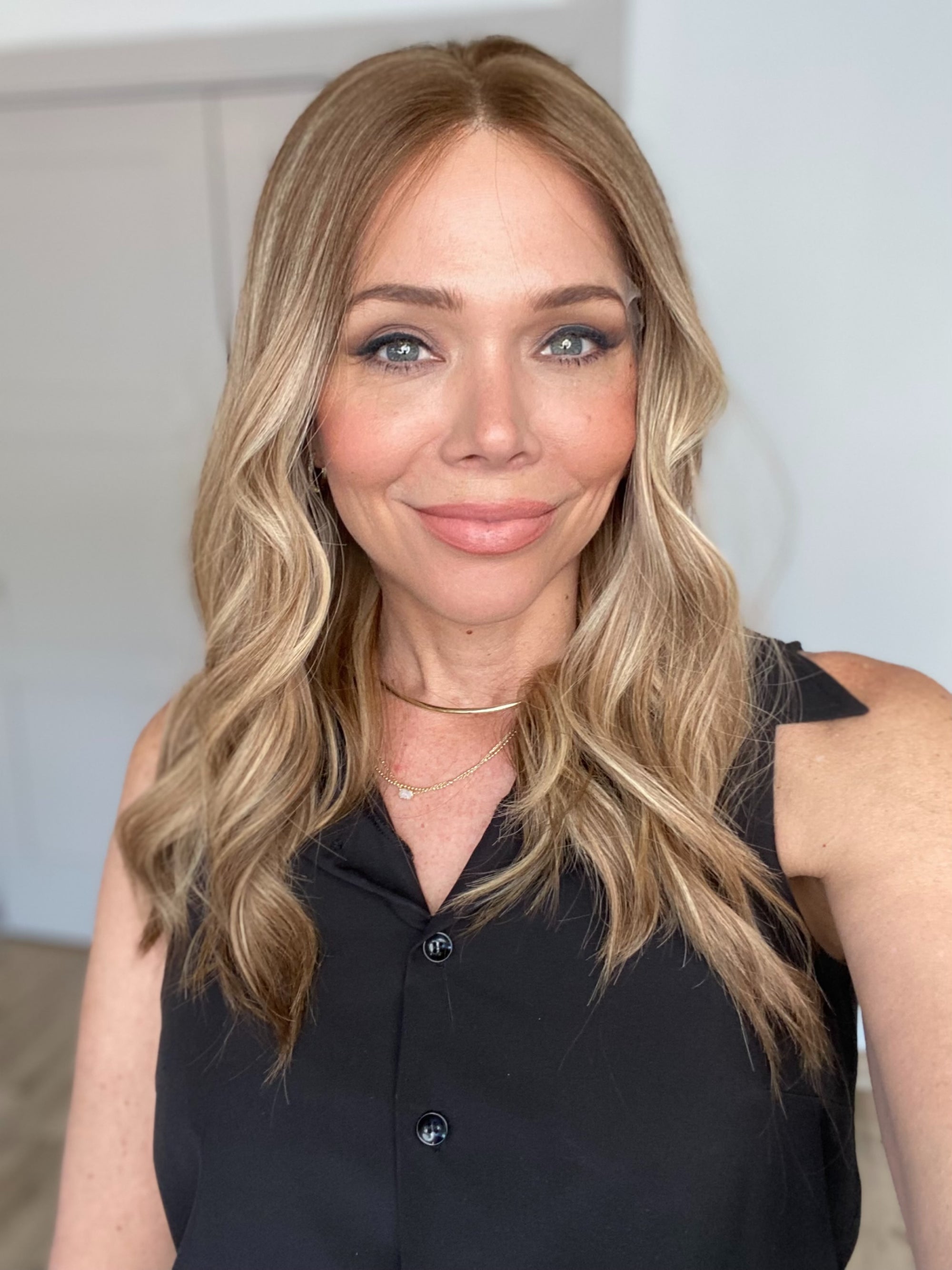 STOCK # BL-641.11 GARDEAUX DELUXE DOUBLE LACE TOP WIG (SMALL CAP)