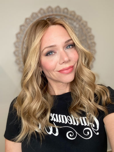 # 8541 GARDEAUX DELUXE SILK TOP LACE FRONT WIG (SMALL CAP)