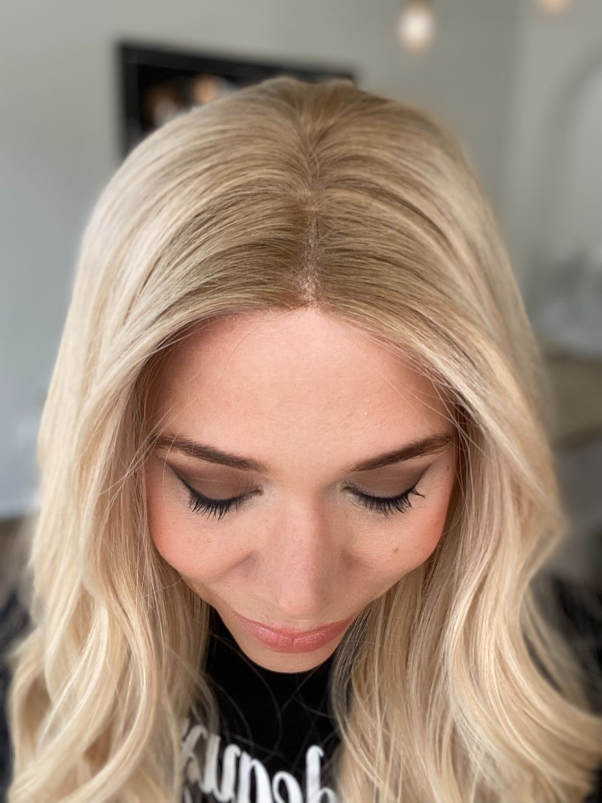 STOCK # JWMS300 GARDEAUX DELUXE MONO TOP, SILICONE LINED WIG (MEDIUM CAP)