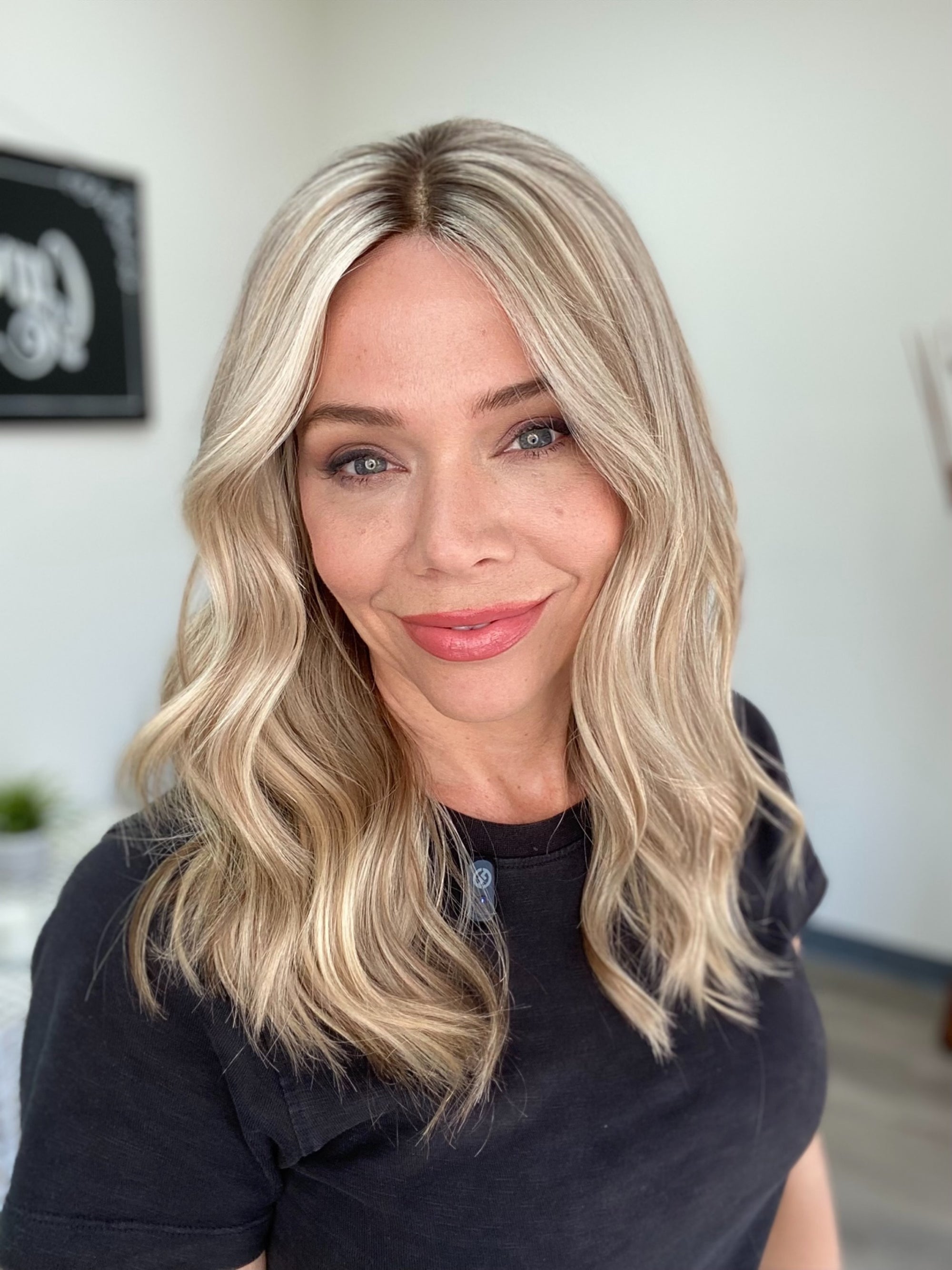 # 8721 GARDEAUX DELUXE DOUBLE LACE TOP WHOPPER WIG (SMALL CAP)