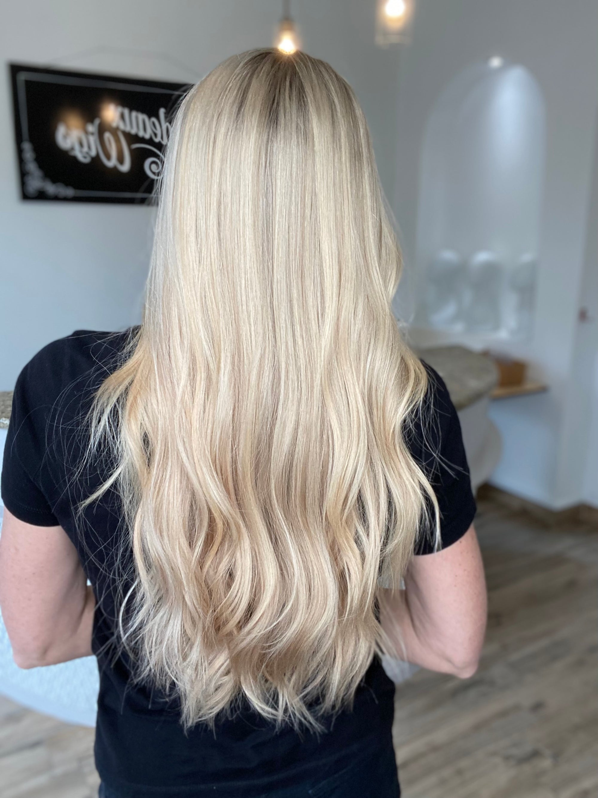 STOCK # BL624.20 GARDEAUX DELUXE LACE TOP WIG (SMALL CAP)