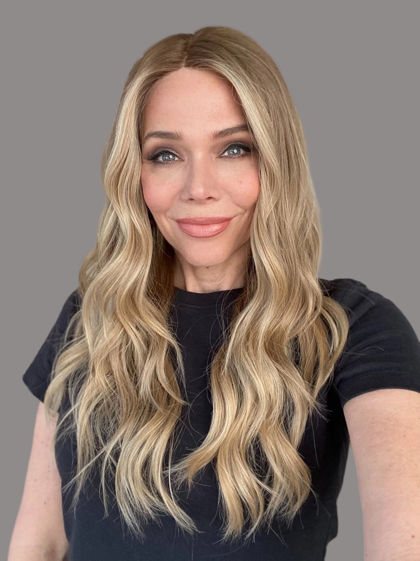 # G-8309 GARDEAUX DELUXE HAND TIED MONO TOP WIG (MEDIUM CAP)
