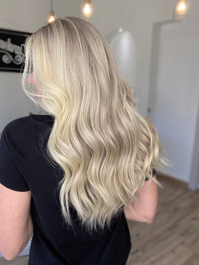 # 8205 GARDEAUX DELUXE LACE TOP WIG (MEDIUM CAP)