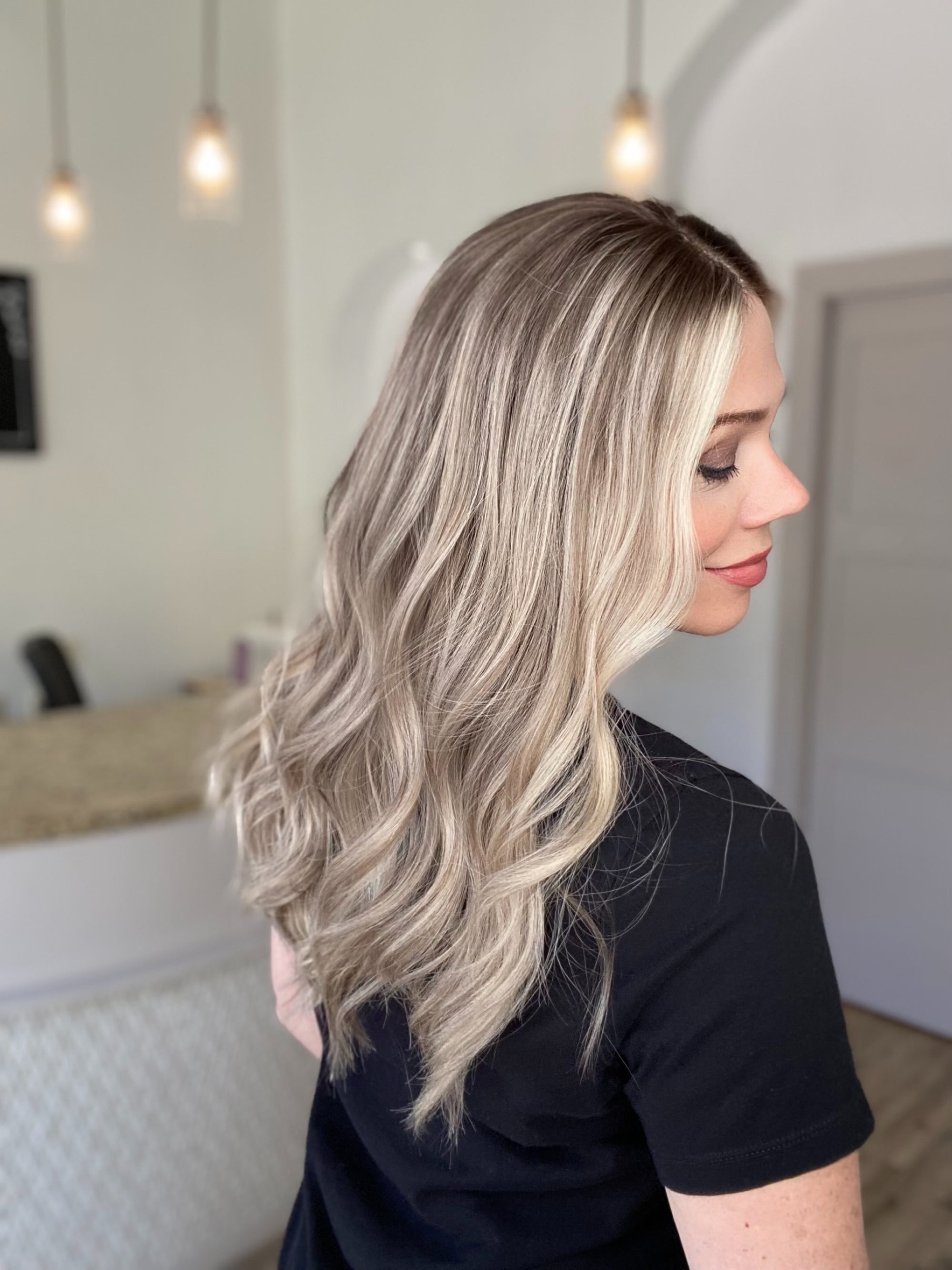 # 8581 GARDEAUX DELUXE LACE TOP WIG (MEDIUM CAP)