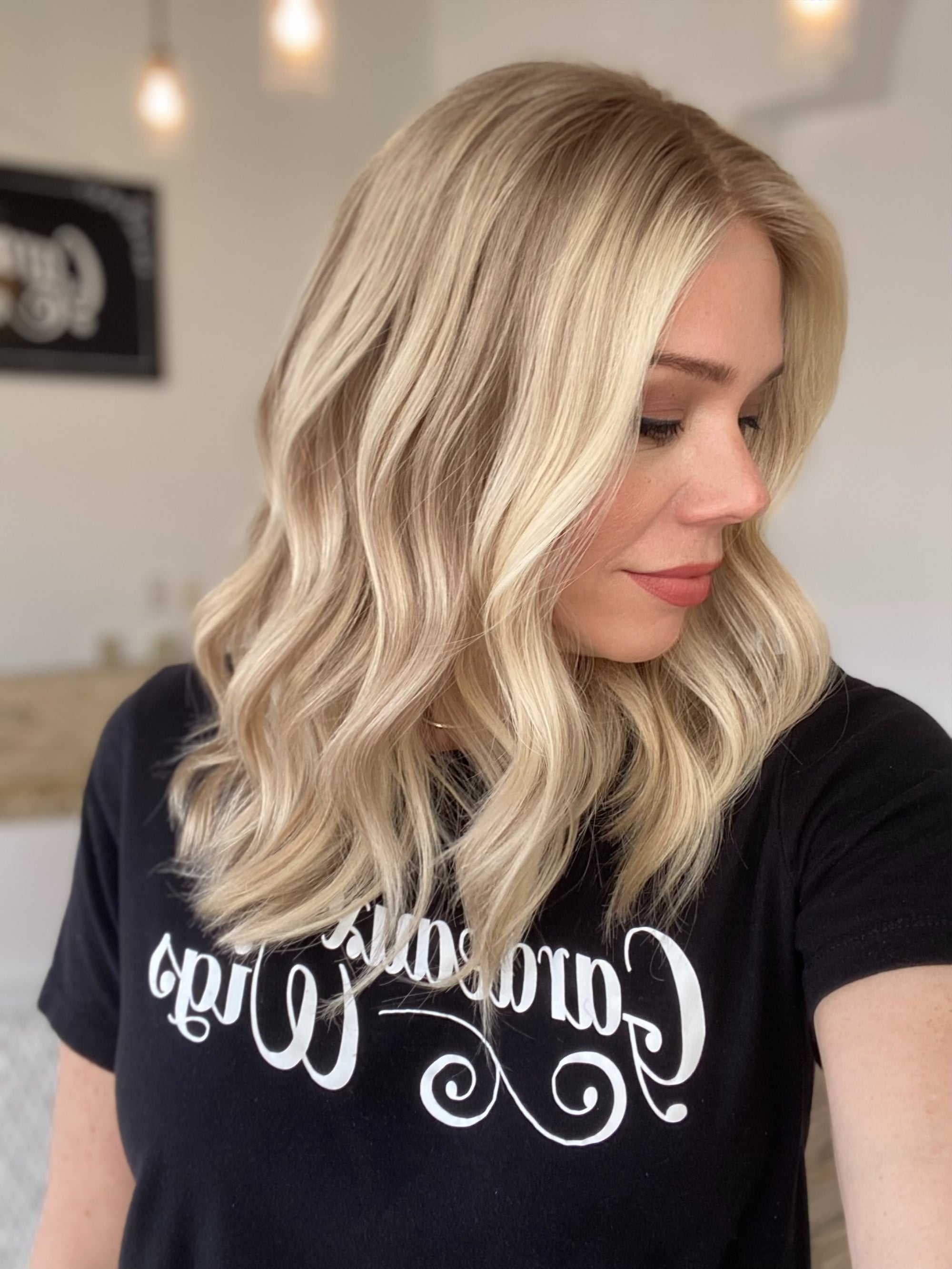 # 8655 GARDEAUX DELUXE HAND TIED SILICONE LINED WIG (MEDIUM CAP)