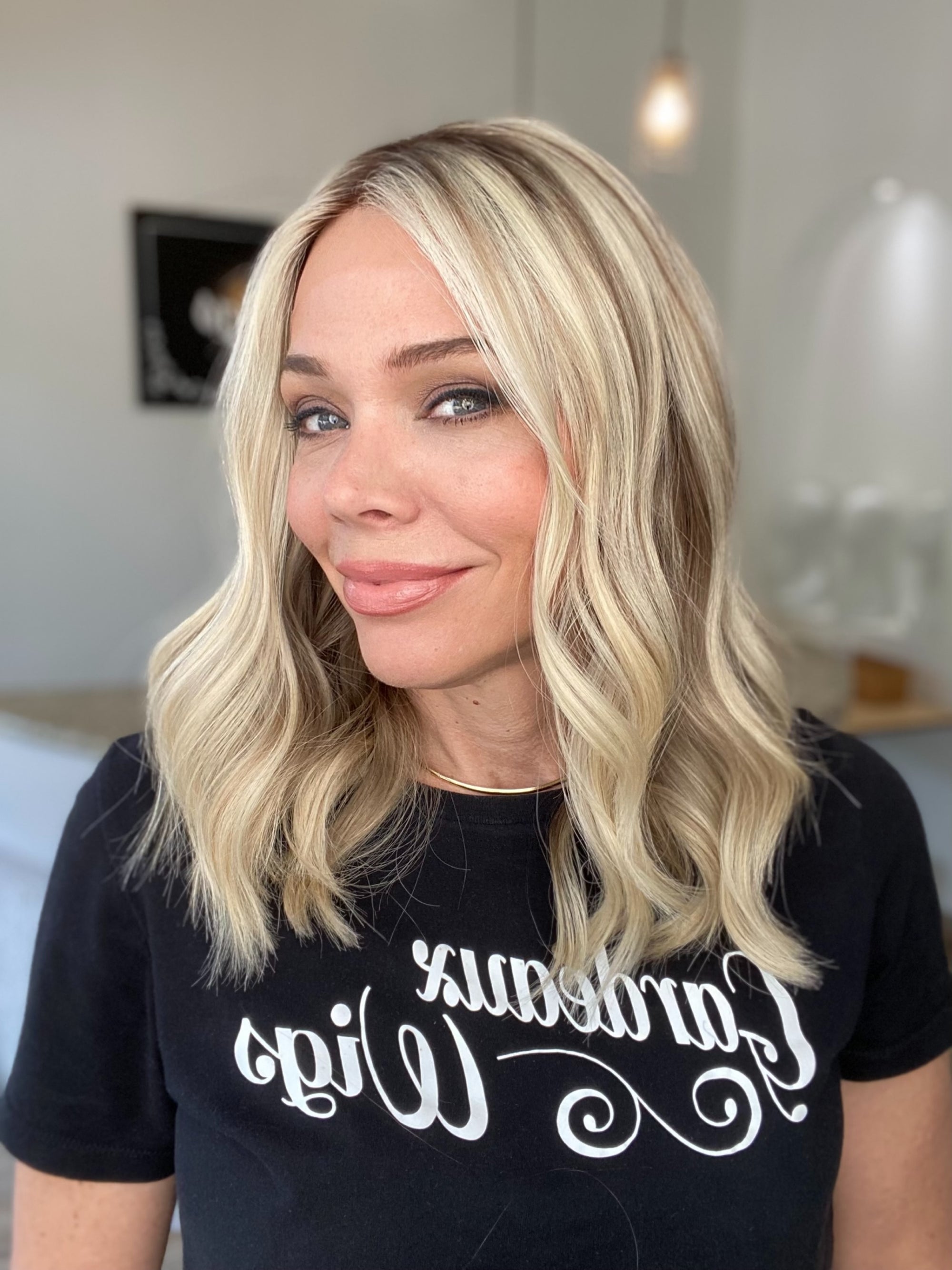 # 8480 GARDEAUX DELUXE LACE TOP WIG (SMALL CAP)