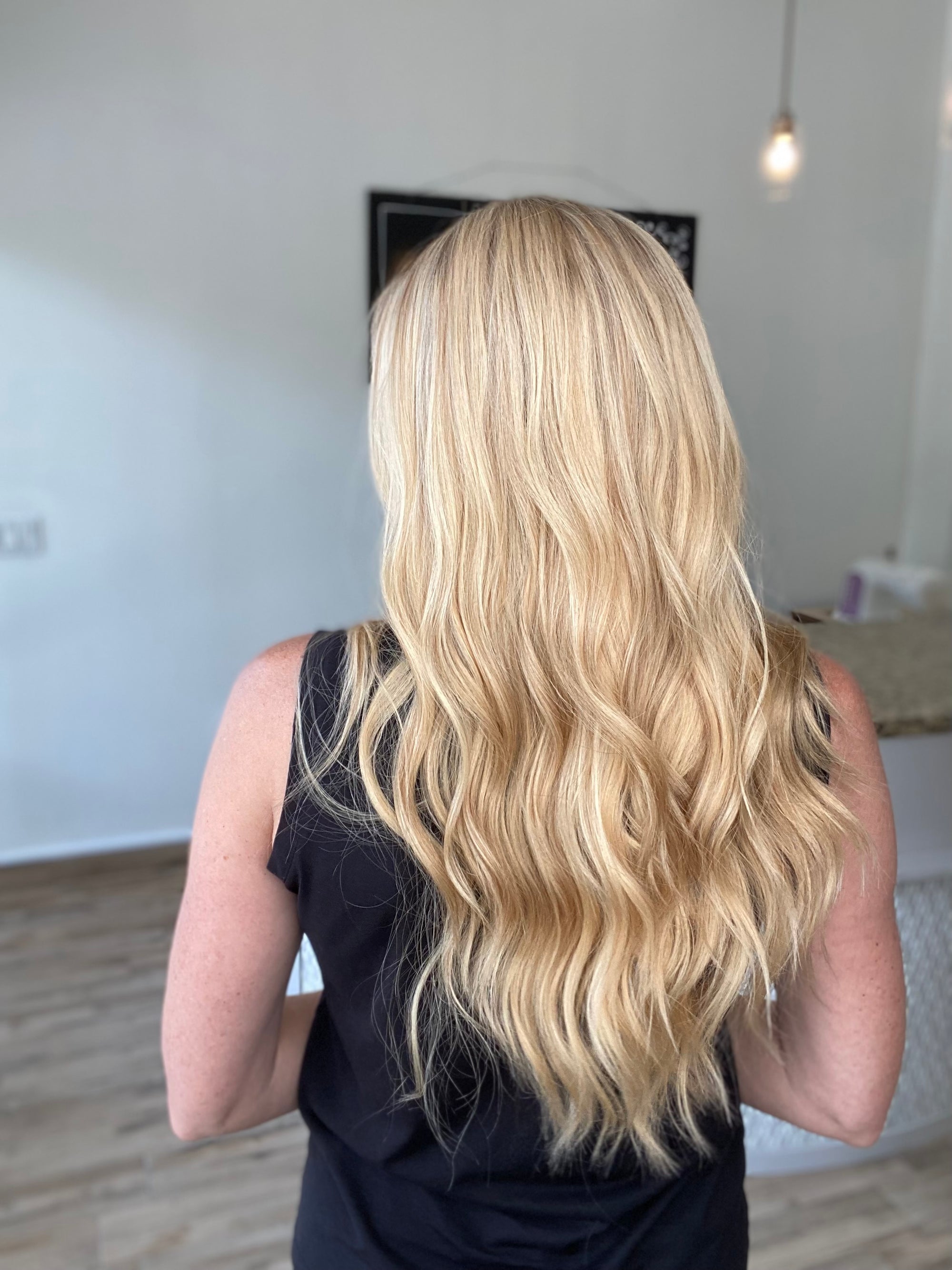 STOCK #JS342 GARDEAUX DELUXE HAND TIED, SILICONE LINED WIG (MEDIUM CAP)