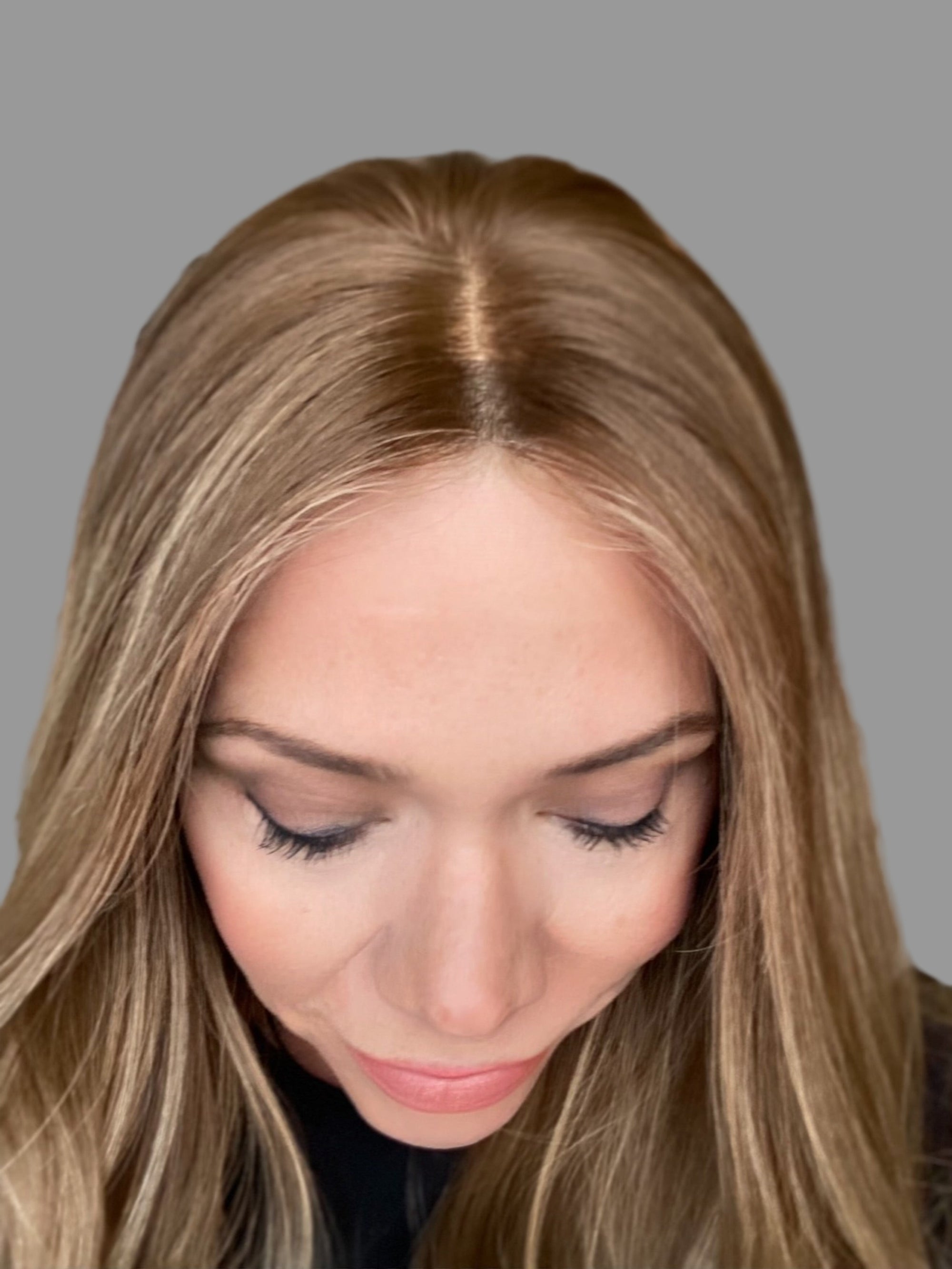 # 8596 GARDEAUX DELUXE DOUBLE LACE TOP WIG (MEDIUM CAP)