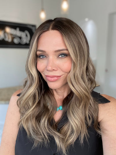 # 8420 GARDEAUX DELUXE HAND TIED MONO TOP WIG (SMALL CAP)