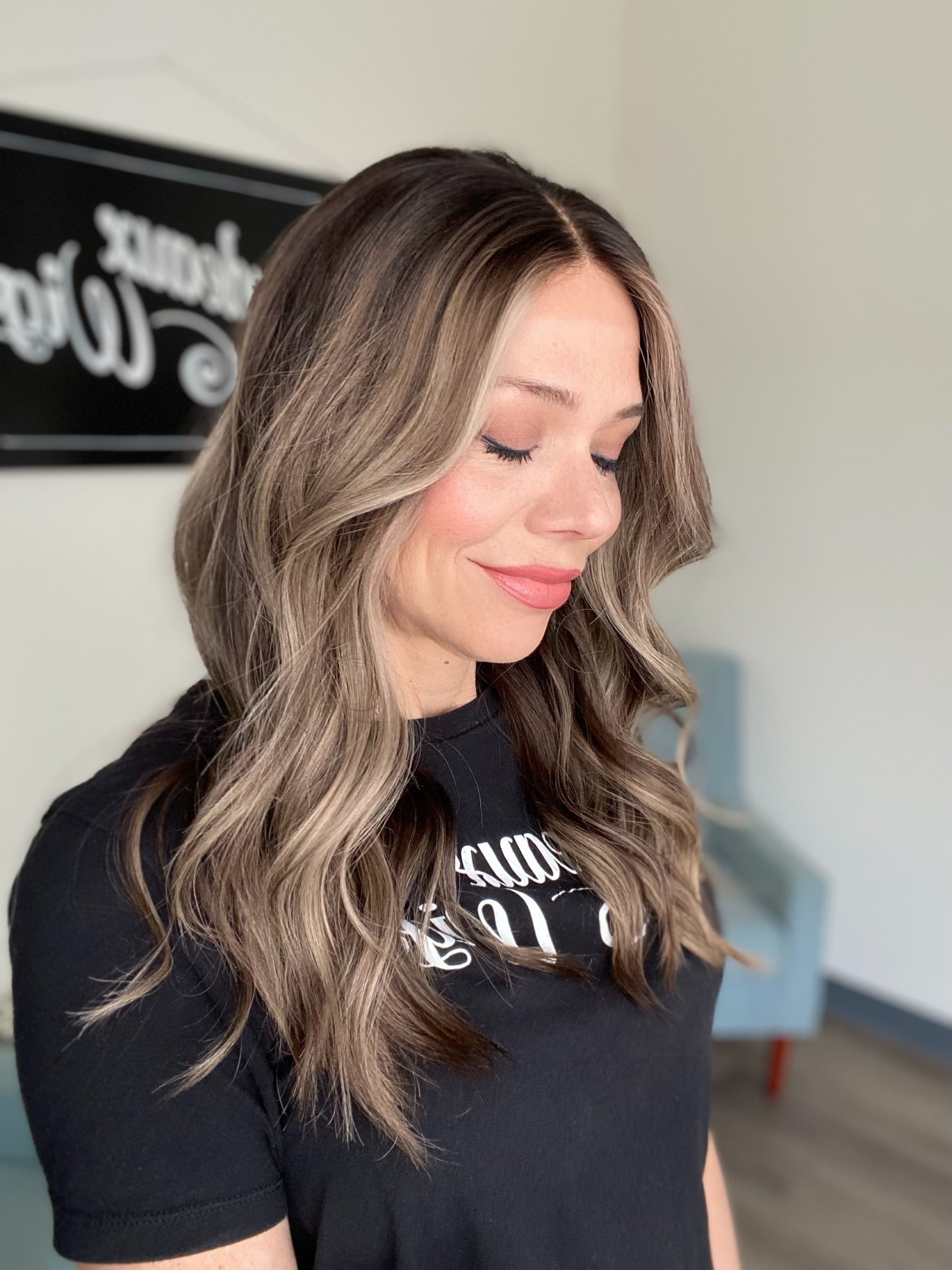 # 8663 GARDEAUX DELUXE LACE TOP WIG (MEDIUM CAP)