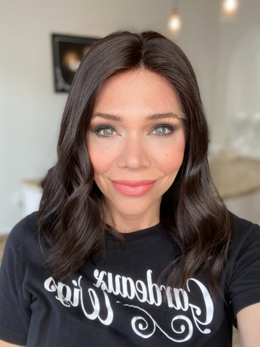 STOCK# JL1B.8 GARDEAUX DELUXE LACE TOP WIG (MEDIUM CAP)