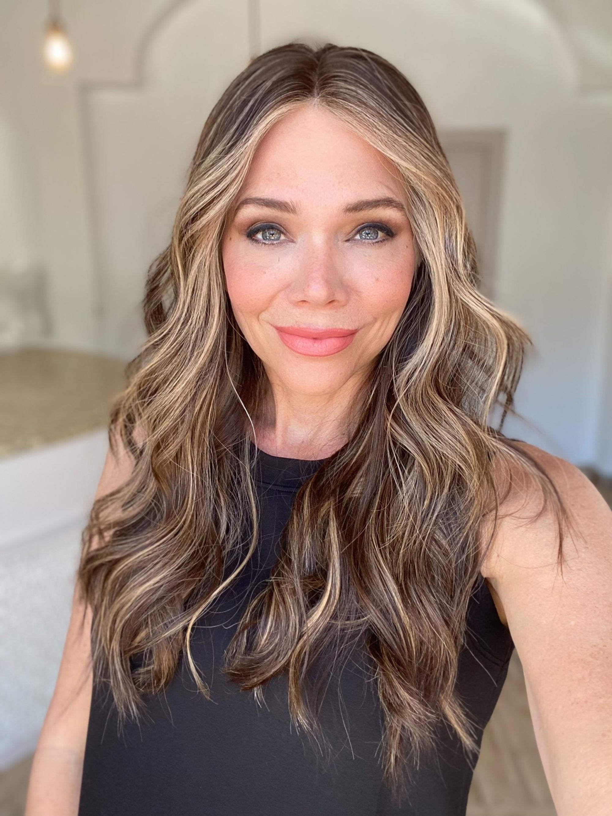 STOCK # BL610.16 GARDEAUX DELUXE DOUBLE LACE TOP WIG (MEDIUM CAP)