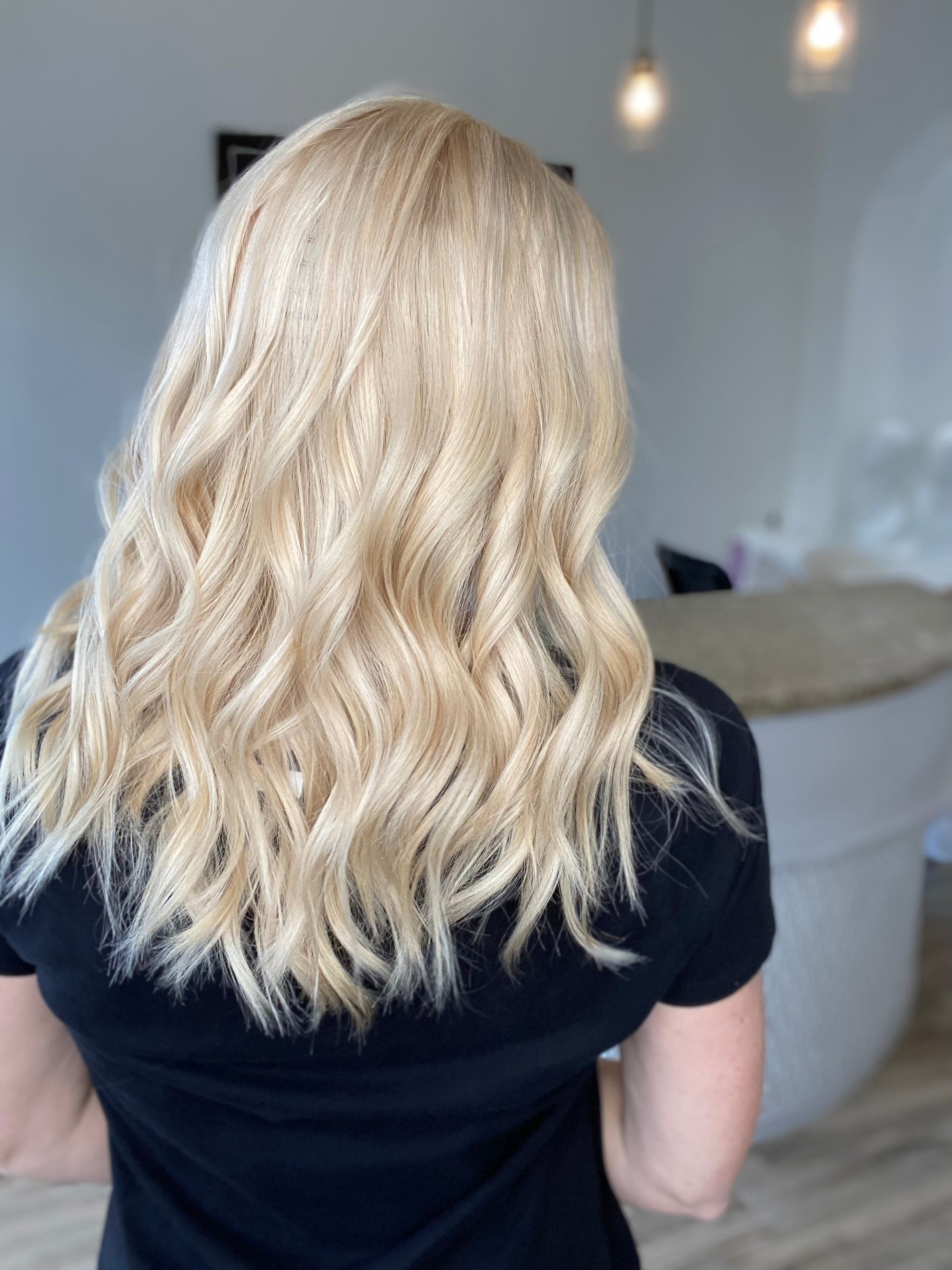 STOCK # JL-300.12 GARDEAUX DELUXE LACE TOP WIG (SMALL CAP)