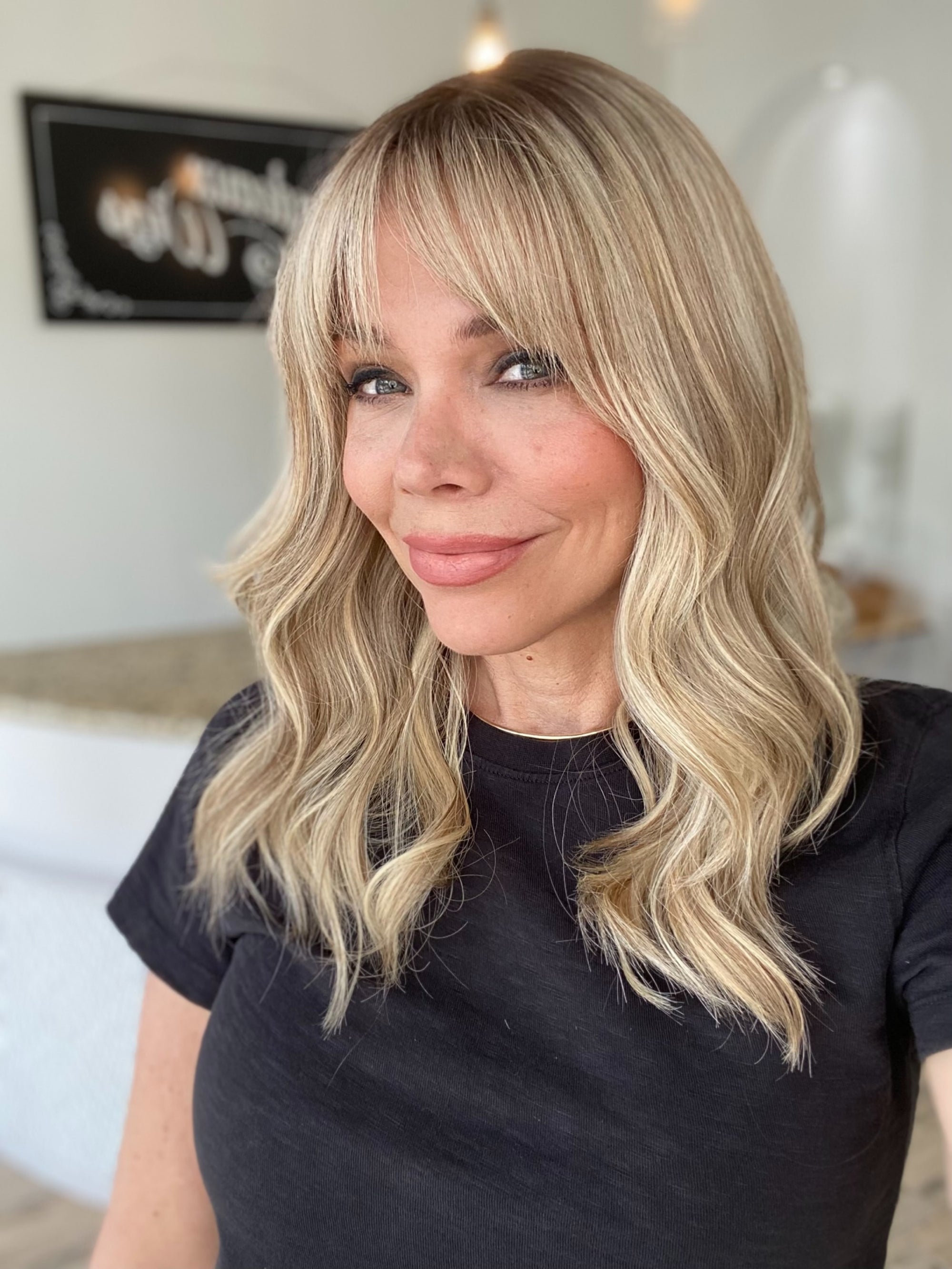 STOCK # JST-325.12B  GARDEAUX DELUXE SILK TOP LACE FRONT WIG (MEDIUM CAP)