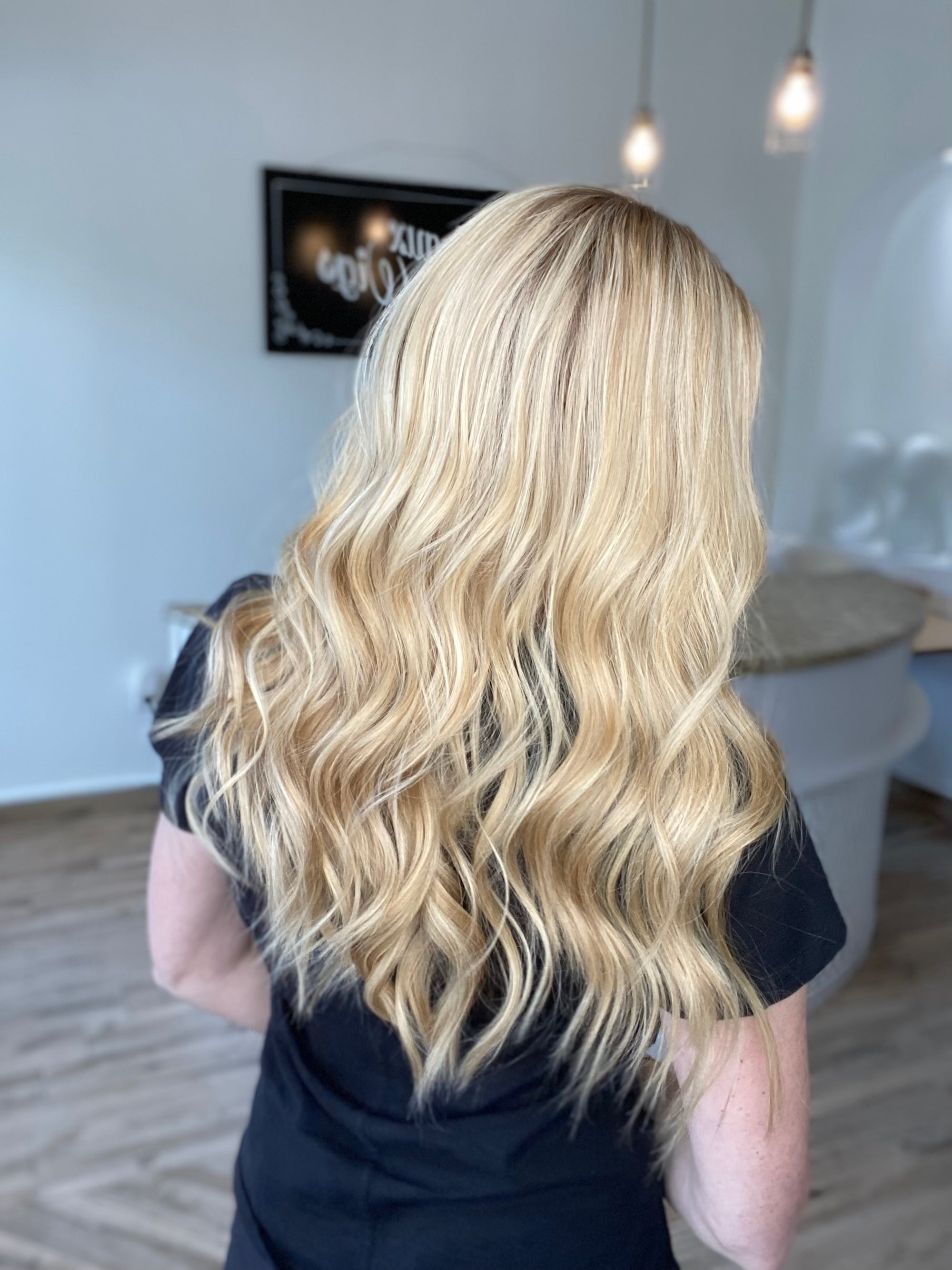 STOCK # JL301.16 GARDEAUX DELUXE LACE TOP WIG