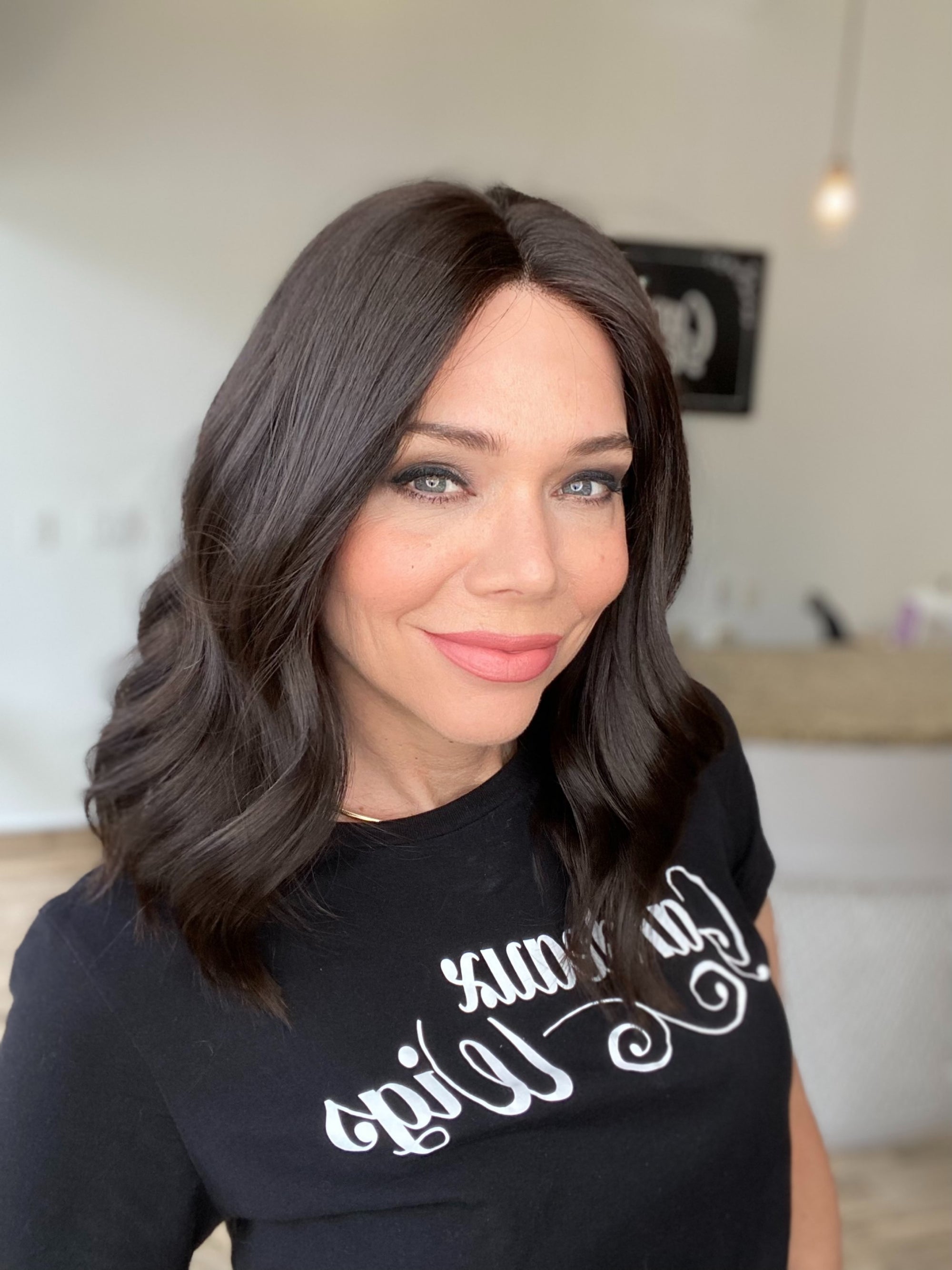 STOCK# JL1B.9 GARDEAUX DELUXE LACE TOP WIG (MEDIUM CAP)