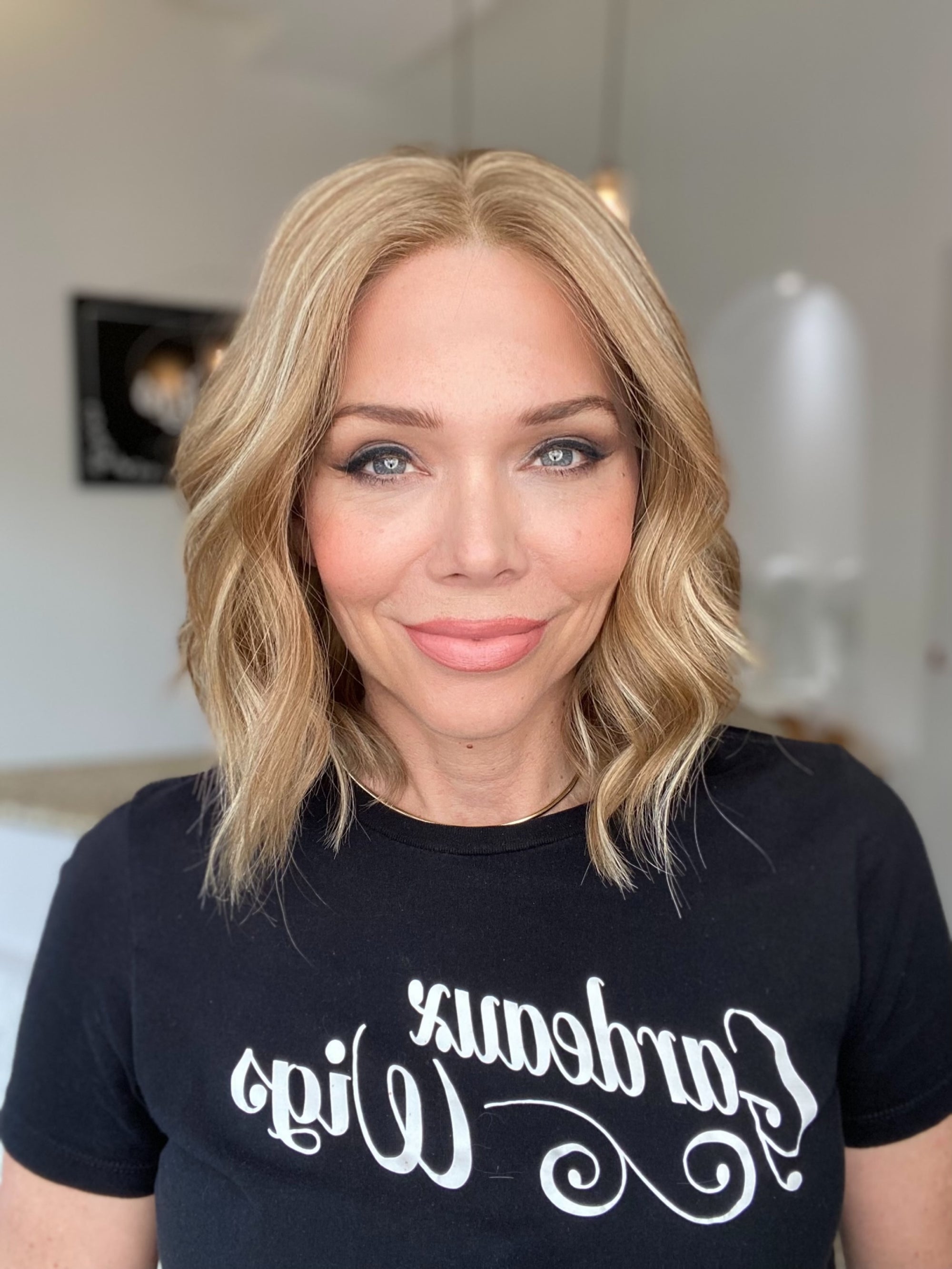 STOCK # LM414.6 GARDEAUX DELUXE DOUBLE LACE TOP SILICONE LINED WIG (MEDIUM CAP)