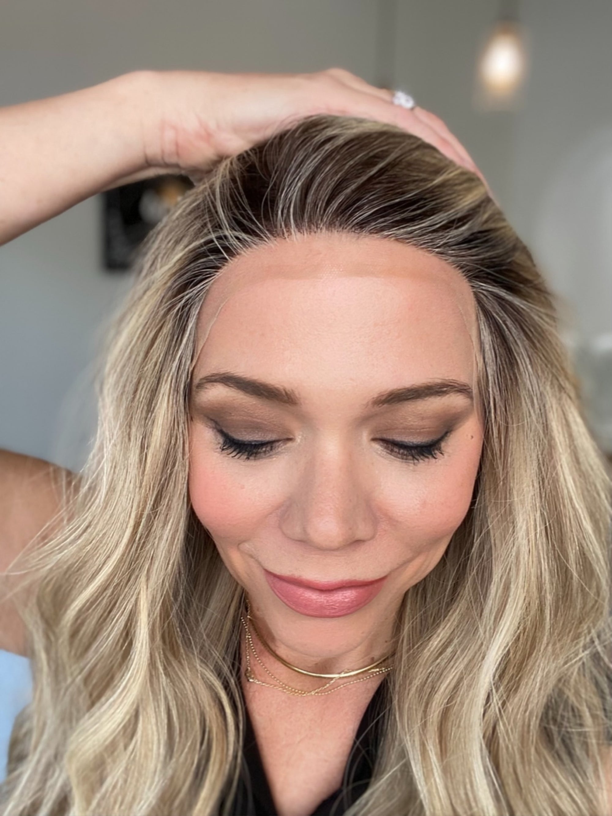 STOCK # JL2-325.16 GARDEAUX DELUXE HAND TIED SILICONE LINED WIG (MEDIUM CAP)