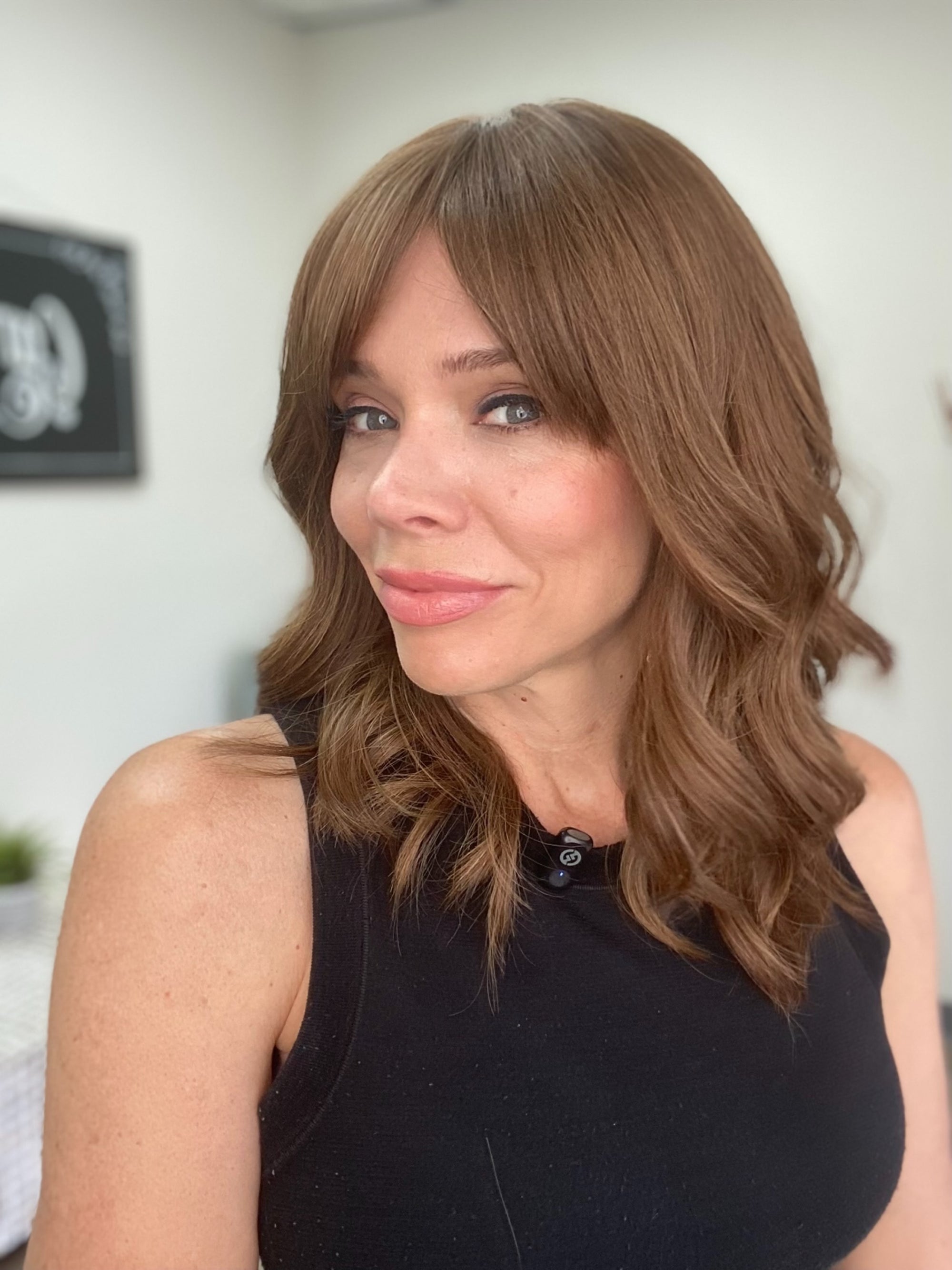 # 8684 GARDEAUX DELUXE MONO TOP WIG (MEDIUM CAP)
