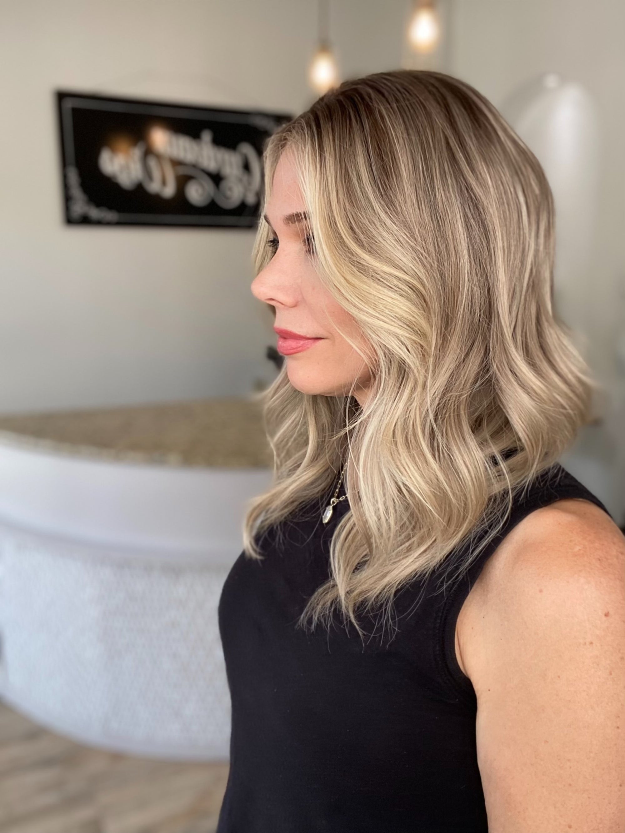 # G-8510 GARDEAUX DELUXE HAND TIED MONO TOP WIG (MEDIUM CAP)