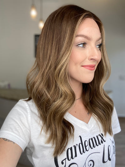 # 7237 GARDEAUX DELUXE LACE TOP WIG (MEDIUM CAP)