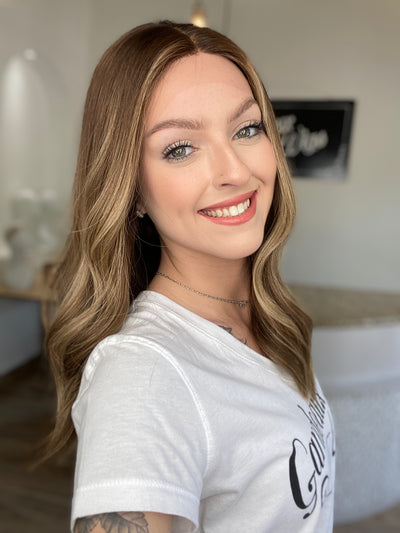 # 7237 GARDEAUX DELUXE LACE TOP WIG (MEDIUM CAP)