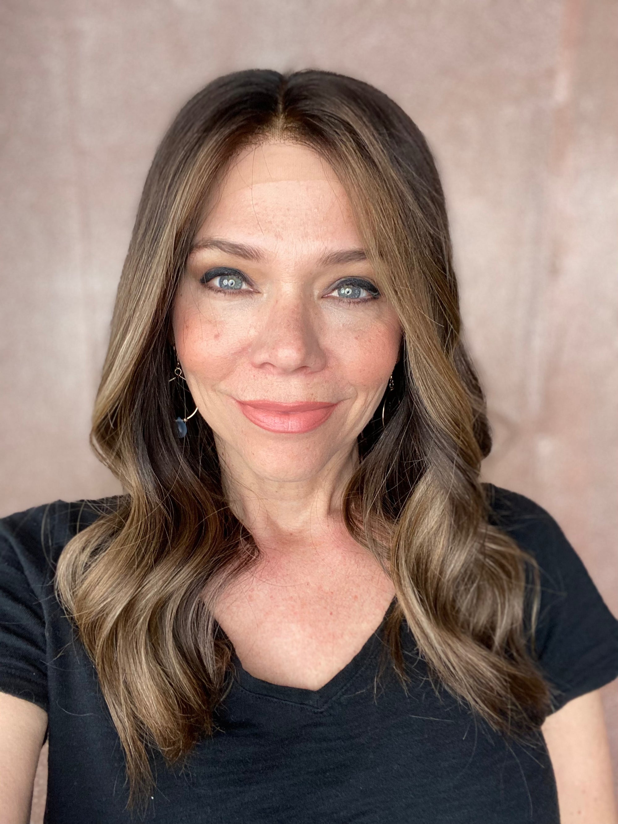 # 6014 GARDEAUX DELUXE LACE TOP WIG (MEDIUM CAP)